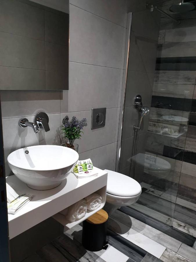 V-Suites Potos Exterior foto